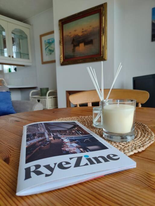 Stunning 1 Bedroom Apartment Over Looking River Rye Esterno foto